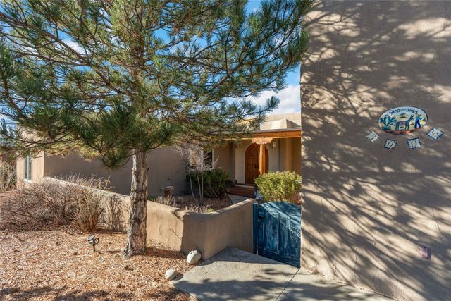 3005 Governor Lindsey Road, Santa Fe, NM 87505