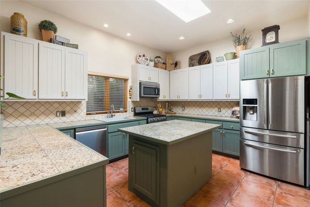 3005 Governor Lindsey Road, Santa Fe, NM 87505