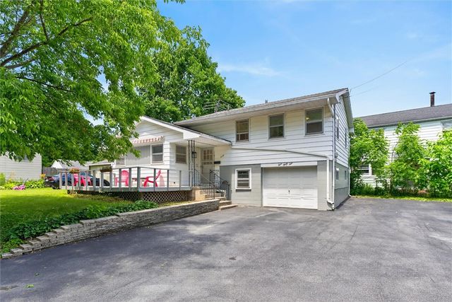 339 East Commercial Street, East Rochester, NY 14445