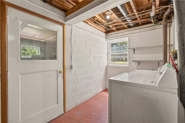 339 East Commercial Street, East Rochester, NY 14445