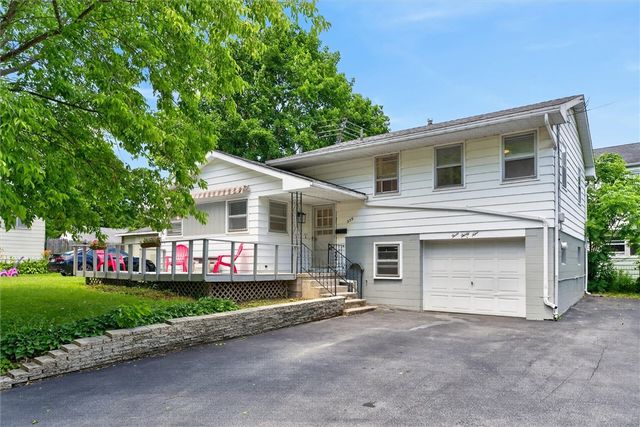 339 East Commercial Street, East Rochester, NY 14445