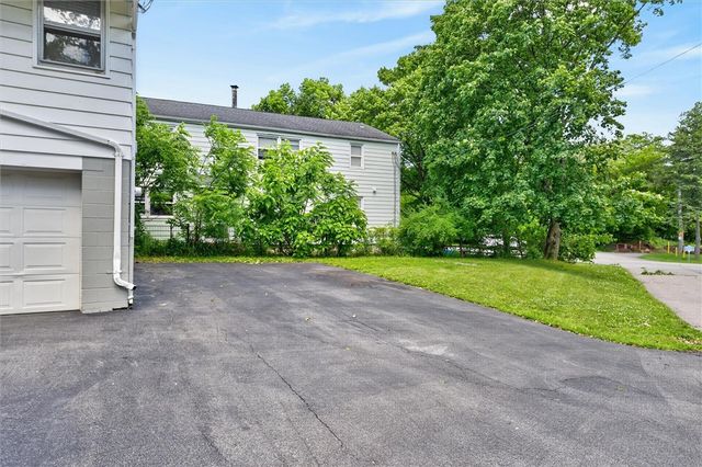 339 East Commercial Street, East Rochester, NY 14445