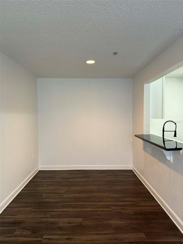 2059 DIXIE BELLE DRIVE 2059P, Orlando, FL 32812