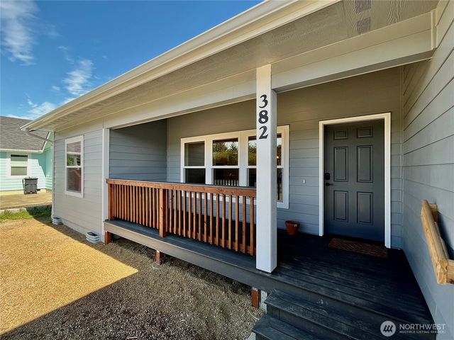 382 S Wynoochee Drive SW, Ocean Shores, WA 98569