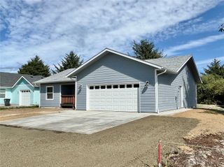 382 S Wynoochee Drive SW, Ocean Shores, WA 98569