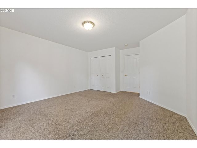 2708 N MAIN St, Newberg, OR 97132