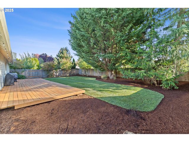 2708 N MAIN St, Newberg, OR 97132