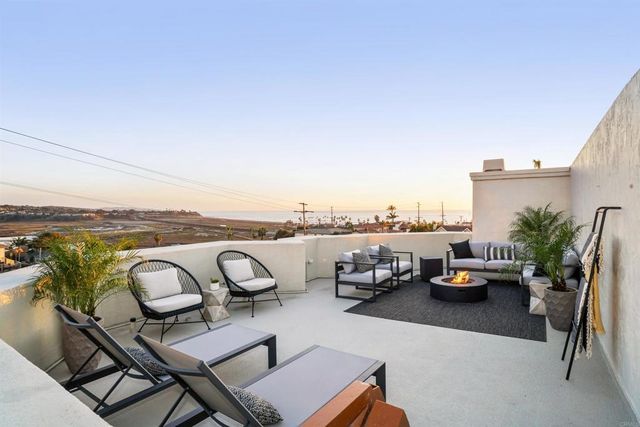 2475 Manchester Avenue, Cardiff By The Sea, CA 92007