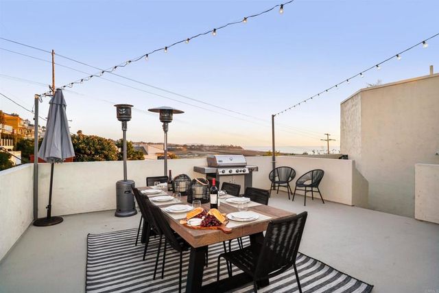 2475 Manchester Avenue, Cardiff By The Sea, CA 92007