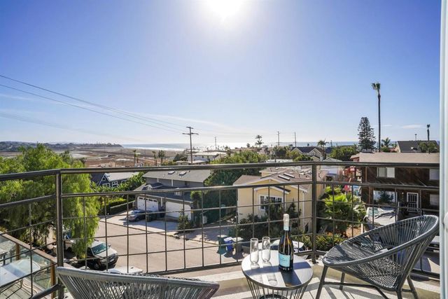 2475 Manchester Avenue, Cardiff By The Sea, CA 92007