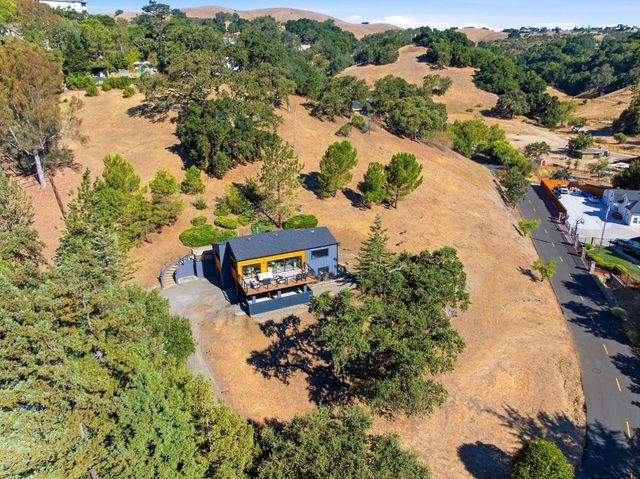 17815 Woodland, Morgan Hill, CA 95037