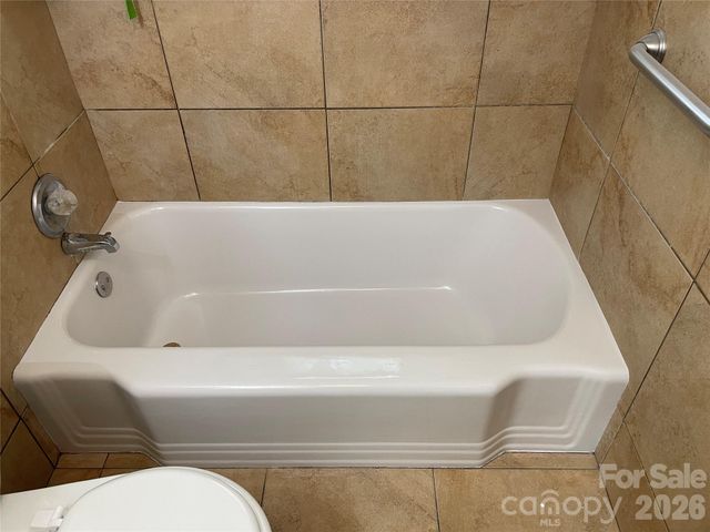 2040 Kannapolis Highway, Kannapolis, NC 28031
