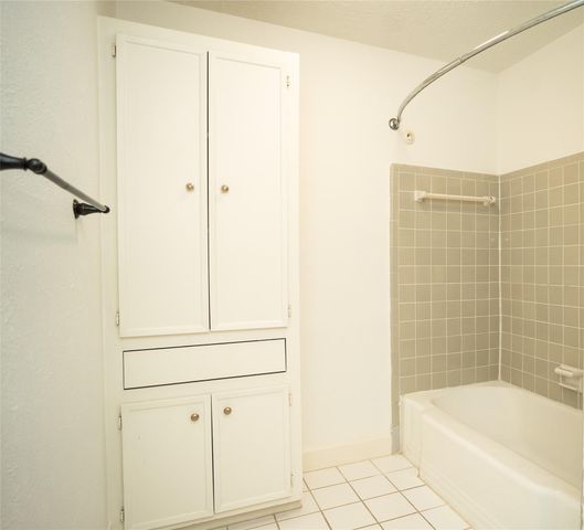 4522 Briarbend Drive, Houston, TX 77035