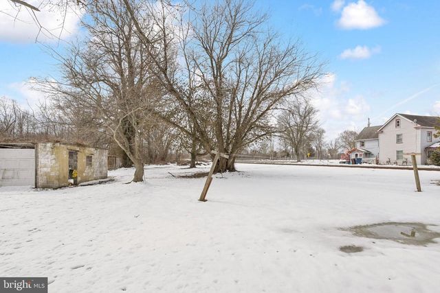 371 BAILEY ST, Woodstown, NJ 08098