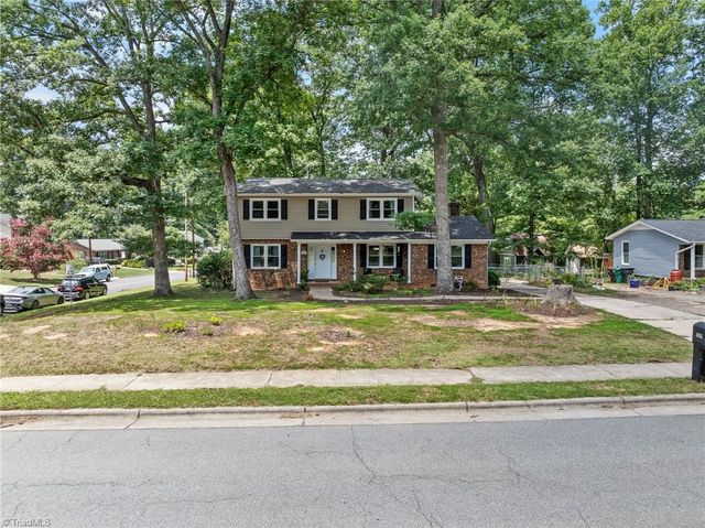 1001 Oakview Road, High Point, NC 27265