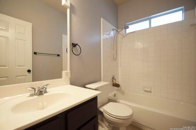 15922 Darlington Gap, San Antonio, TX 78247