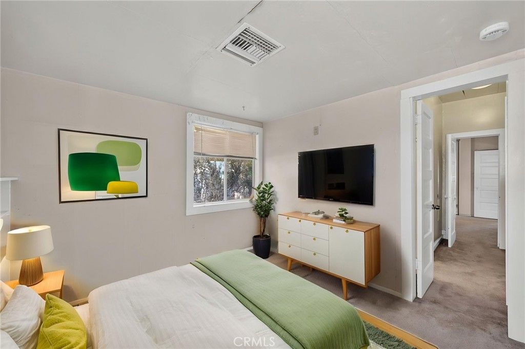 Image 26 of property listing at 4637 Sierra Street, Riverside, CA 92504