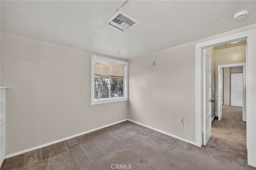 Image 27 of property listing at 4637 Sierra Street, Riverside, CA 92504