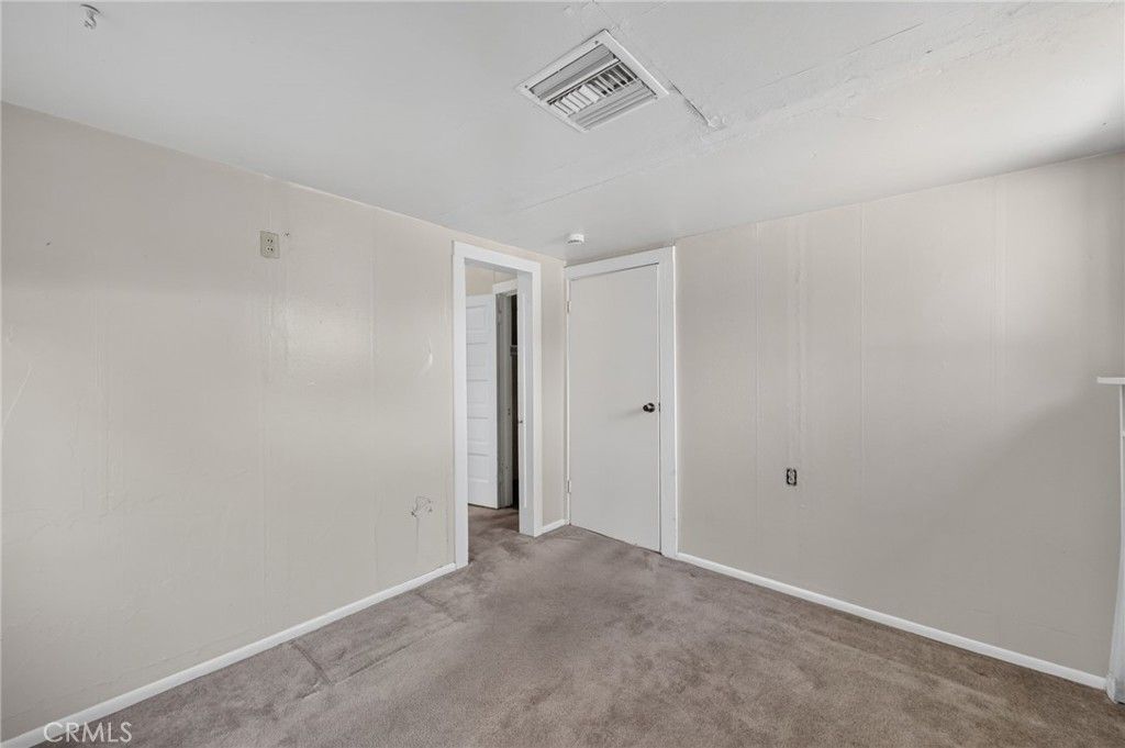Image 29 of property listing at 4637 Sierra Street, Riverside, CA 92504