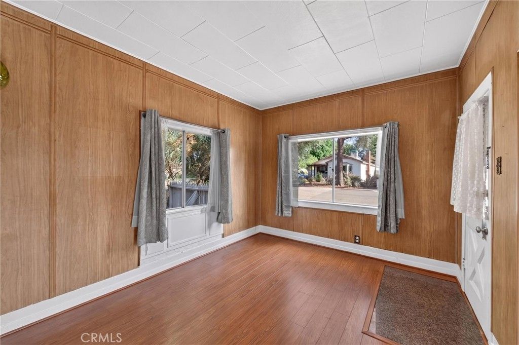 Image 4 of property listing at 4637 Sierra Street, Riverside, CA 92504