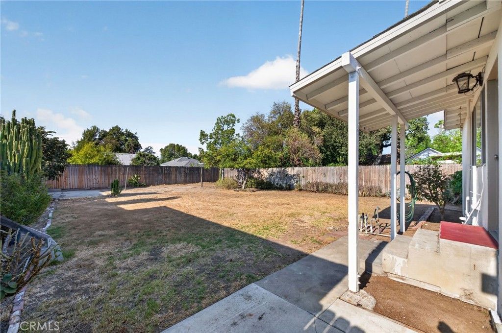 Image 43 of property listing at 4637 Sierra Street, Riverside, CA 92504