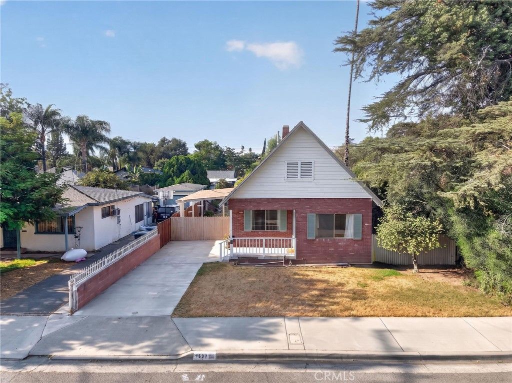 Image 49 of property listing at 4637 Sierra Street, Riverside, CA 92504