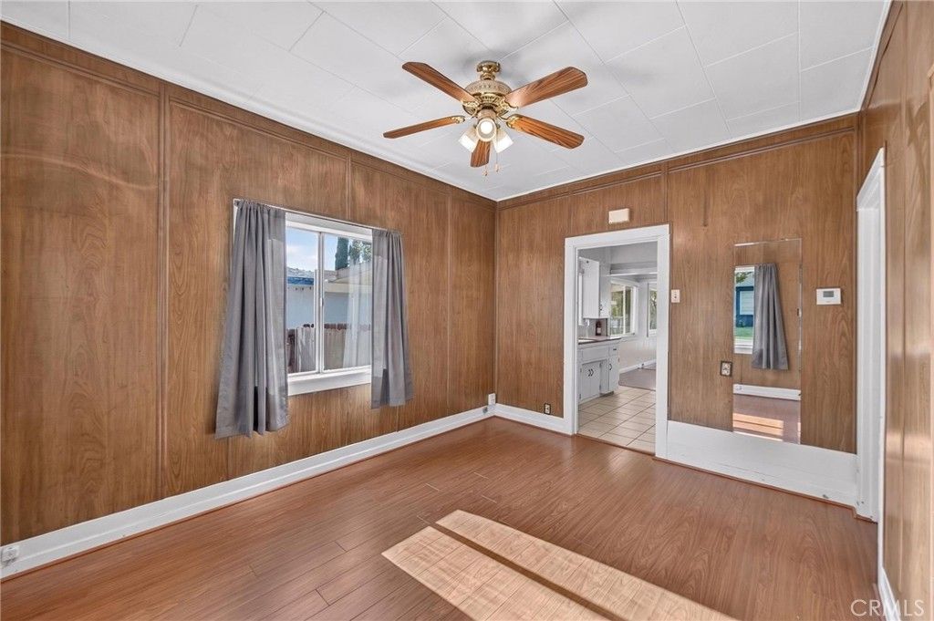 Image 8 of property listing at 4637 Sierra Street, Riverside, CA 92504