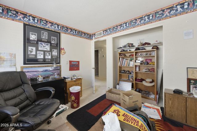 1913 E LA VIEVE Lane, Tempe, AZ 85284