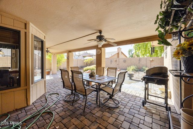 1913 E LA VIEVE Lane, Tempe, AZ 85284