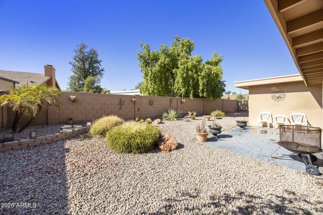 1913 E LA VIEVE Lane, Tempe, AZ 85284
