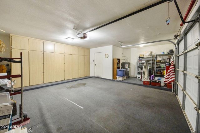 1913 E LA VIEVE Lane, Tempe, AZ 85284