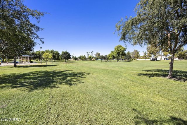 1913 E LA VIEVE Lane, Tempe, AZ 85284
