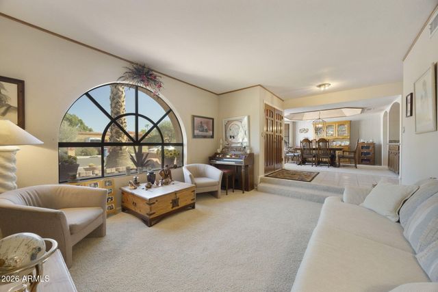 1913 E LA VIEVE Lane, Tempe, AZ 85284