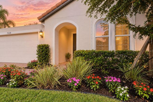 7328 GREAT EGRET BOULEVARD, Sarasota, FL 34241