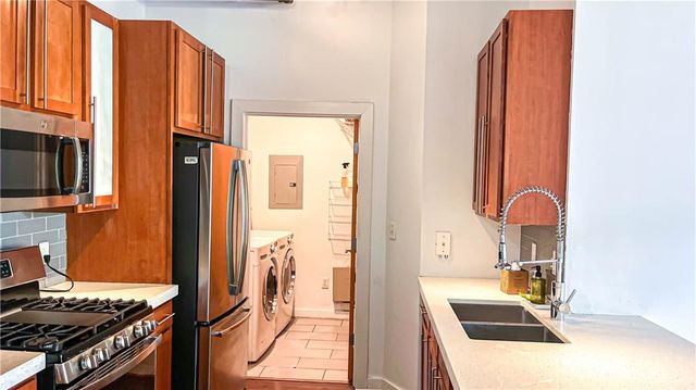 395 Central Park Place 230, Atlanta, GA 30312