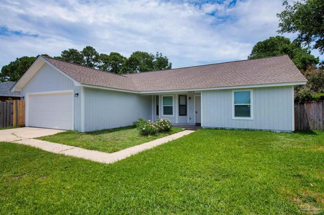 3868 Mariners Dr, Gulf Breeze, FL 32563
