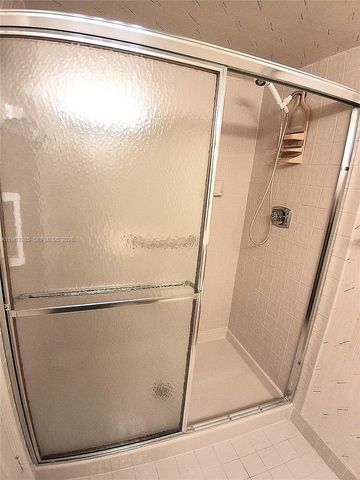 10456 NW 24th Pl 206, Sunrise, FL 33322