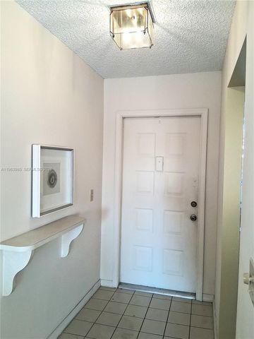 10456 NW 24th Pl 206, Sunrise, FL 33322