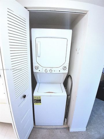 10456 NW 24th Pl 206, Sunrise, FL 33322