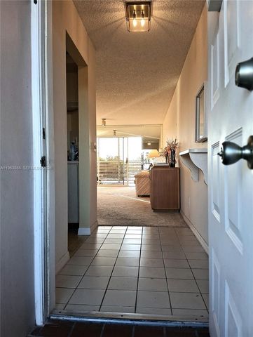 10456 NW 24th Pl 206, Sunrise, FL 33322