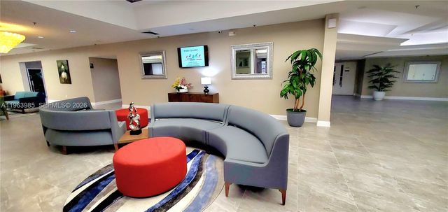 10456 NW 24th Pl 206, Sunrise, FL 33322