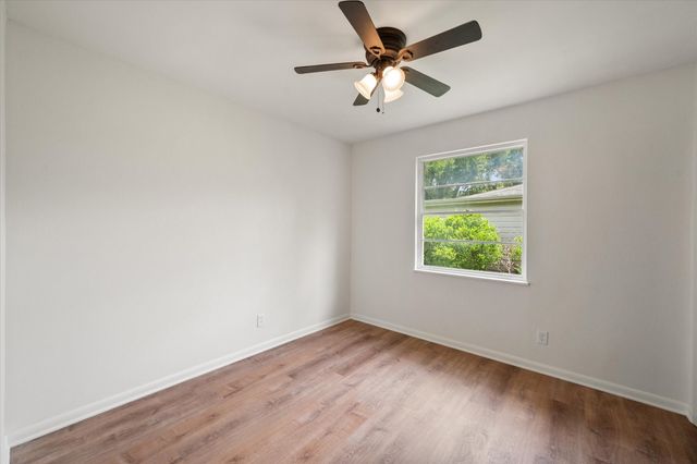 2040 Bowie Drive, Corsicana, TX 75110