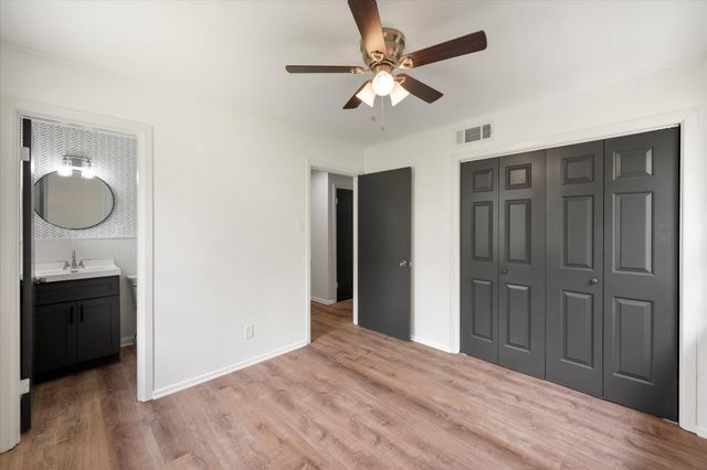 2040 Bowie Drive, Corsicana, TX 75110