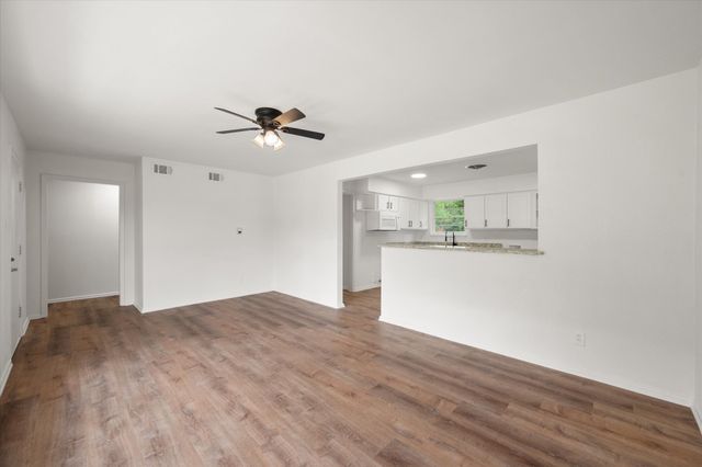 2040 Bowie Drive, Corsicana, TX 75110