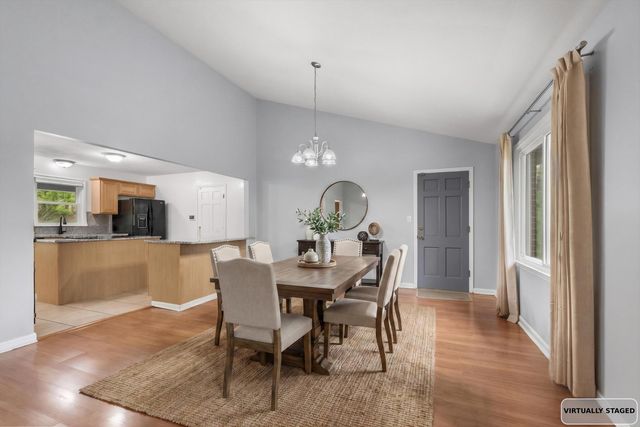 1401 RIDGEMONT CT, Columbia, MO 65203