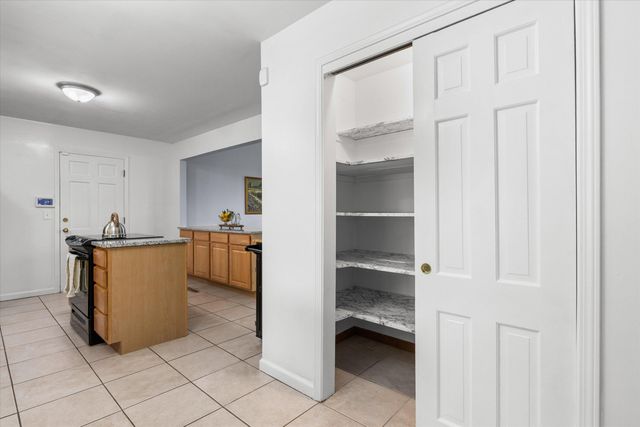 1401 RIDGEMONT CT, Columbia, MO 65203