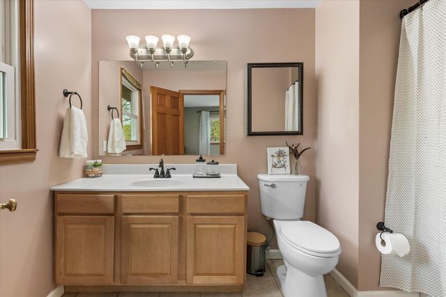 1401 RIDGEMONT CT, Columbia, MO 65203