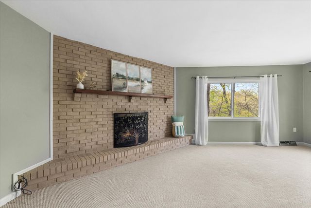 1401 RIDGEMONT CT, Columbia, MO 65203