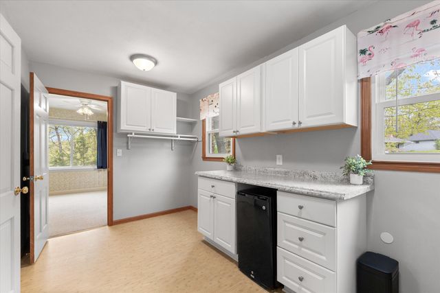 1401 RIDGEMONT CT, Columbia, MO 65203