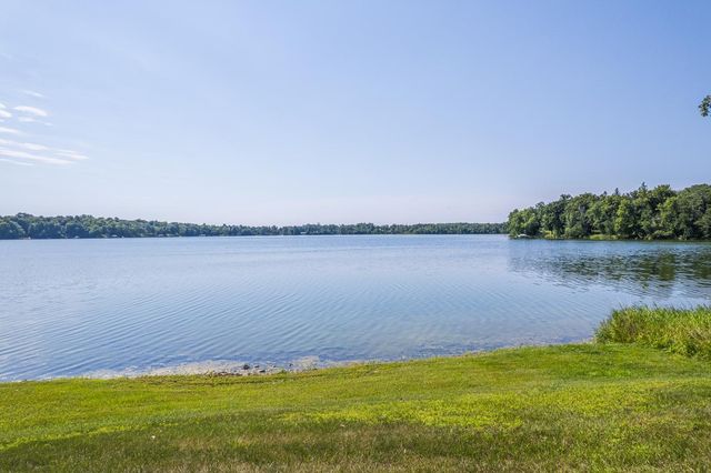 23519 W Foxview Lane, Detroit Lakes, MN 56501